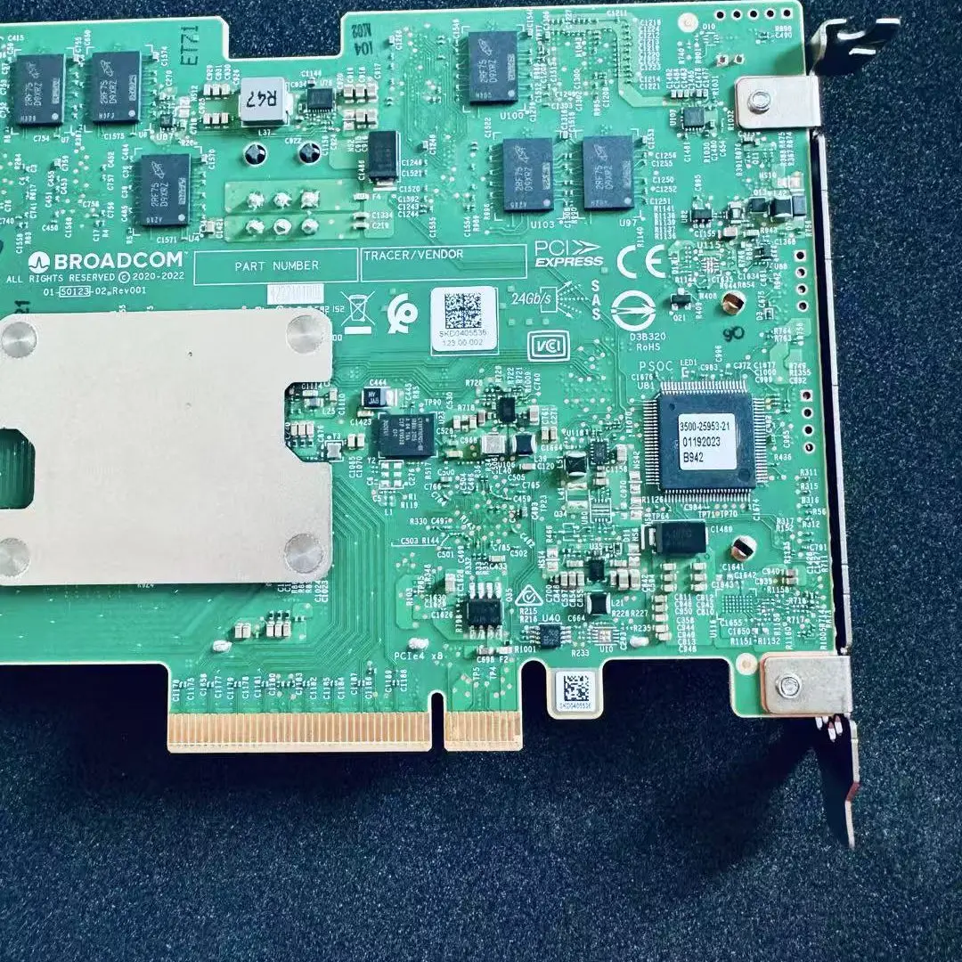 Broadcom 9670-24i array card with NVMe U. 2 solid state 05-50123-00 8G cache