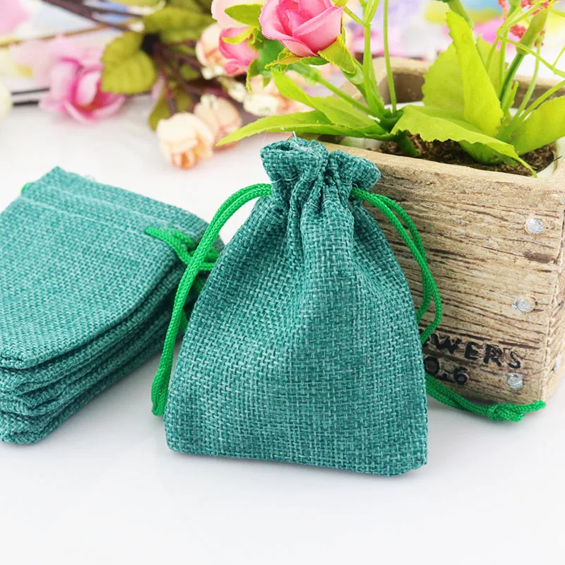 10pcs/Lot 7*9cm Red Khaki Linen bags Fabric Jute Drawstring bags Gift package bags Natural Burlap Bags with Nylon Drawstring