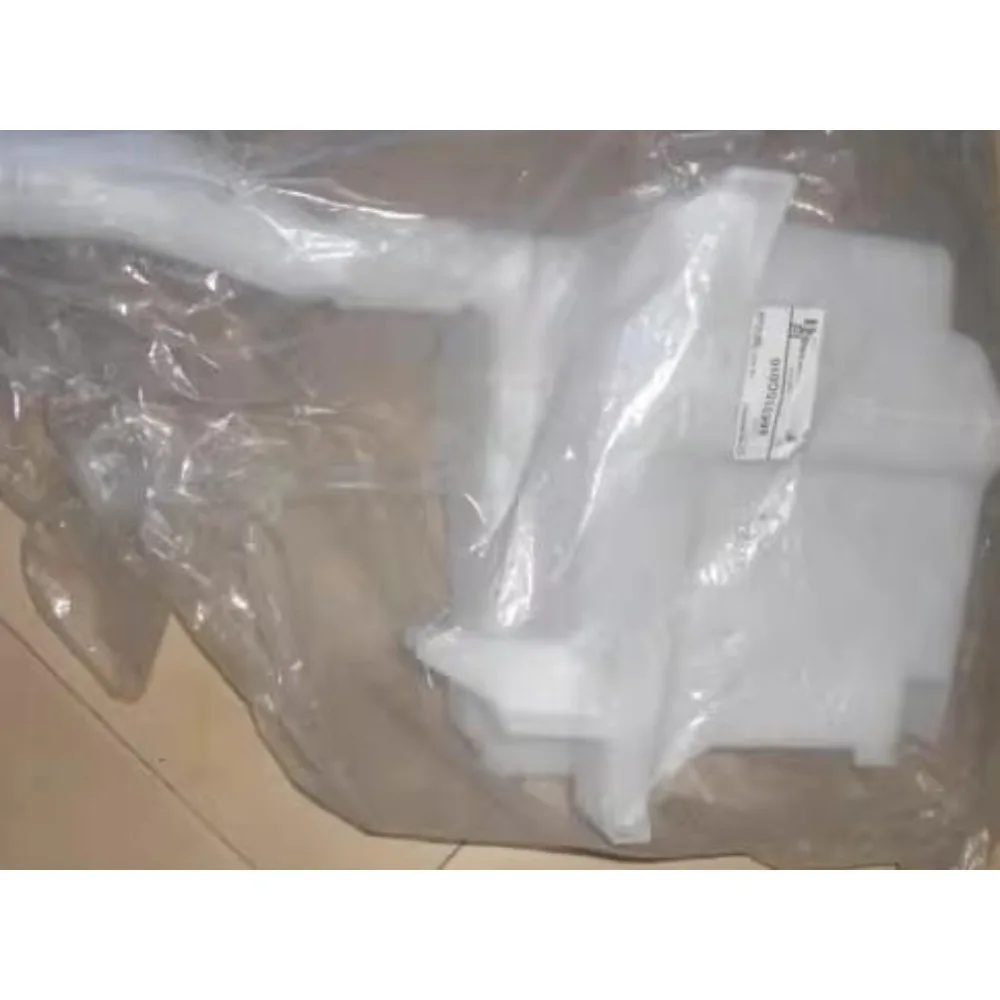 

Radiator Antifreeze Wipers Sprayer Kettle Wipers Water Bottle for Subaru Forester Outback XV Legacy BRZ Tribeca Impeza
