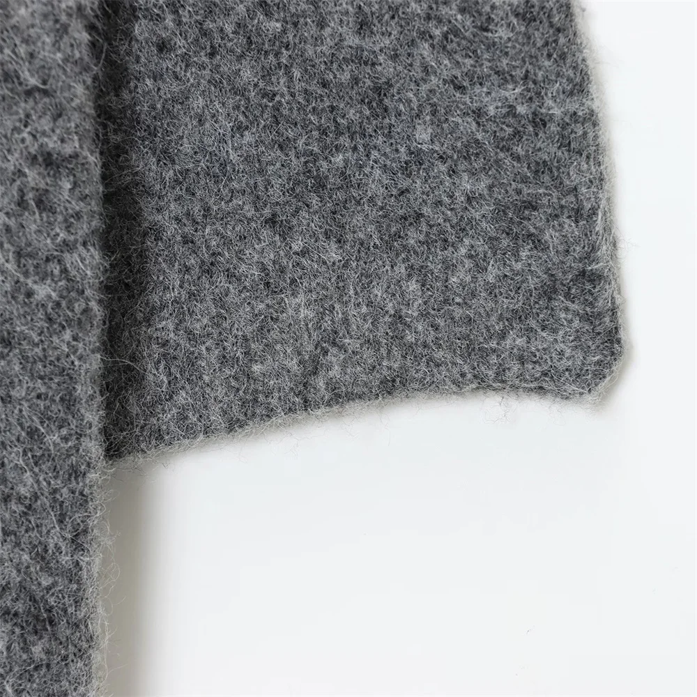 เสื้อถักแขนสั้นประดับลูกปัด คอกลม สไตล์อเนกประสงค์ แฟชั่นใหม่สำหรับผู้หญิง ฤดูใบไม้ร่วงและฤดูหนาว