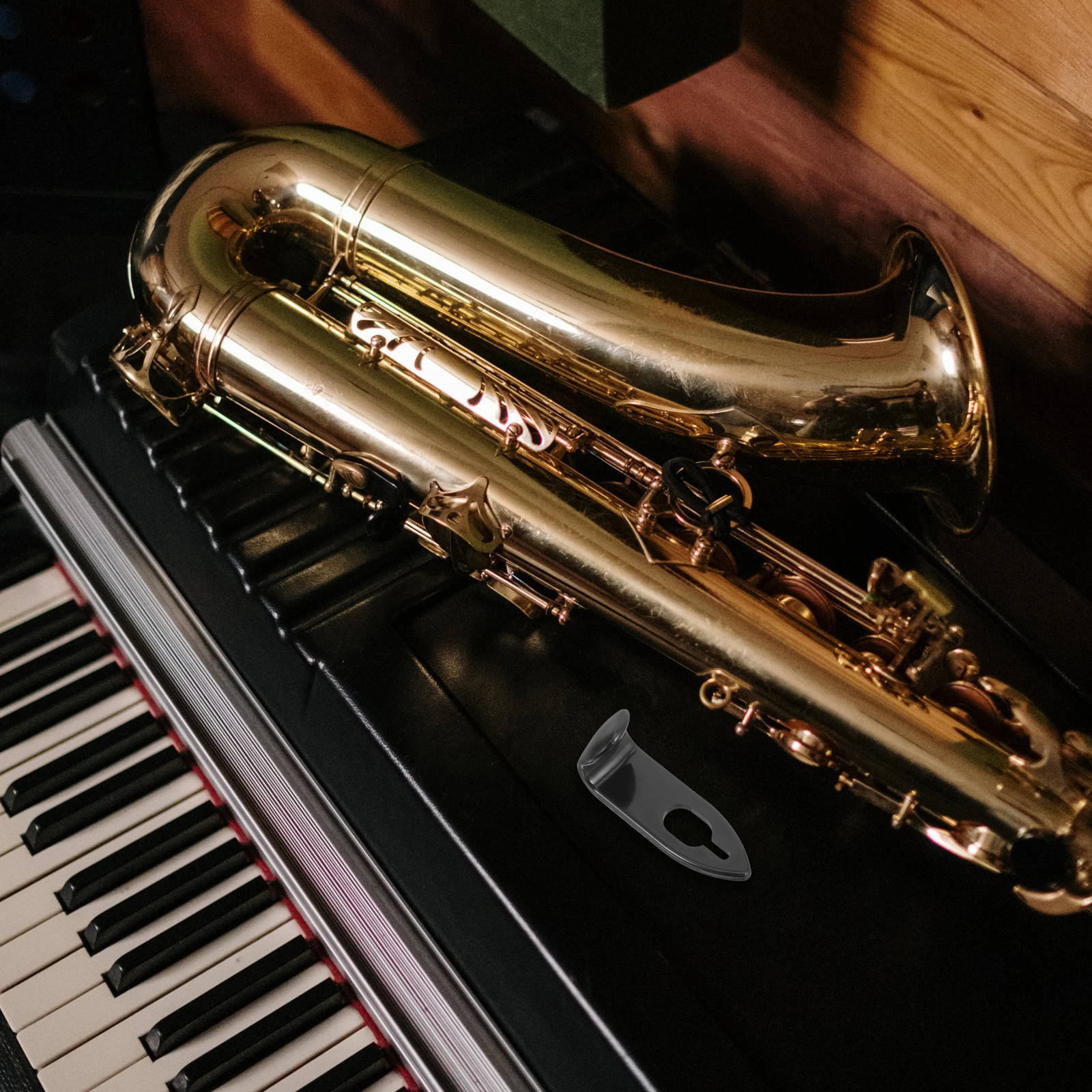 

Plastic Saxophone Thumb Rest Hook Anti-Slip Support for Alto Tenor Saxophone Enhanced Playing Comfort Clarinet Thumb Rest