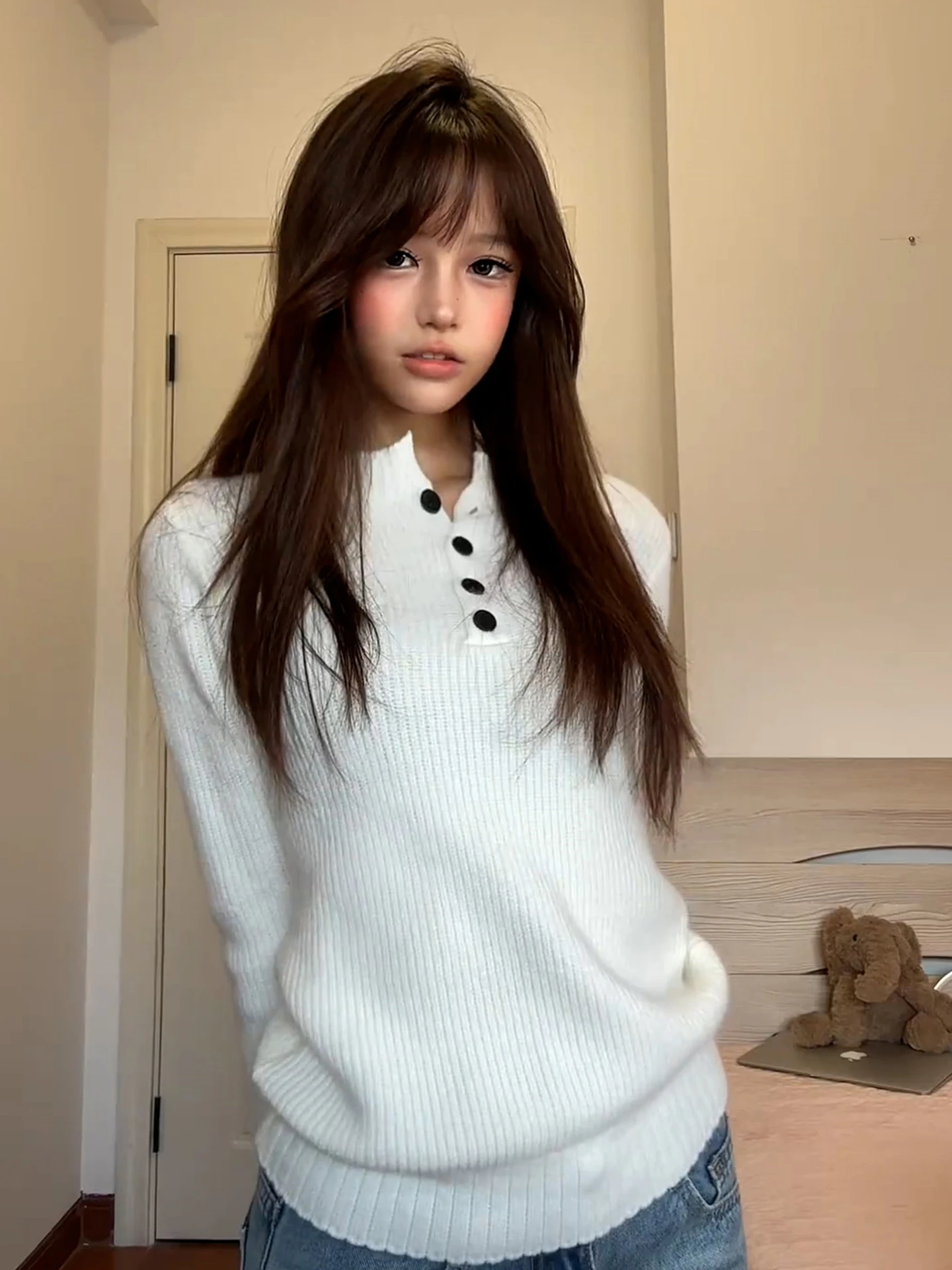 한국 슬림핏 니트 스웨터 여성용 가을 겨울 아우터웨어 긴 소매 라운드넥 따뜻하고 부드럽고 통기성 좋은 상의