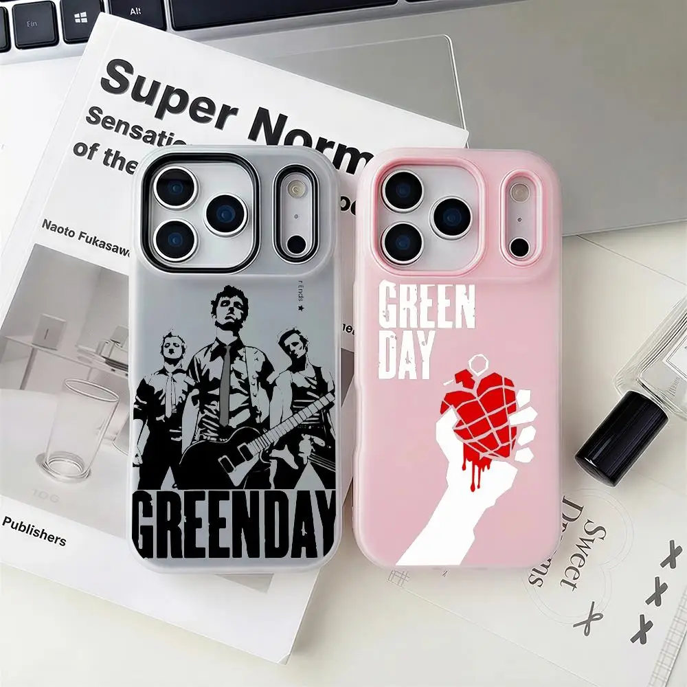 

Чехол Green DayS 2-в-1: съемный прозрачный чехол с отделением для карт и фотографий для iPhone 12-17
