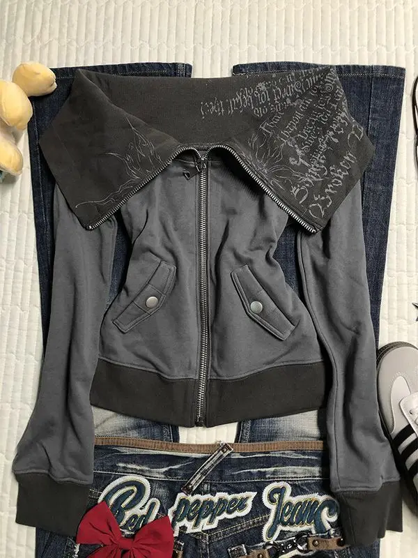 معطف فاسق بسحاب قوطي عتيق بدون أكتاف Y2k ملابس شارع ضيقة جمالية هاراجوكو 2000s سترة شتوية مطبوعة بأحرف أنيقة