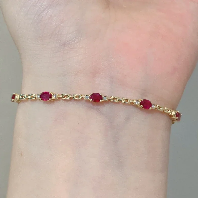 New light luxury silver inlaid ruby diamond bracelet for women chain charm fine section exquisite high-end engagement jewelry