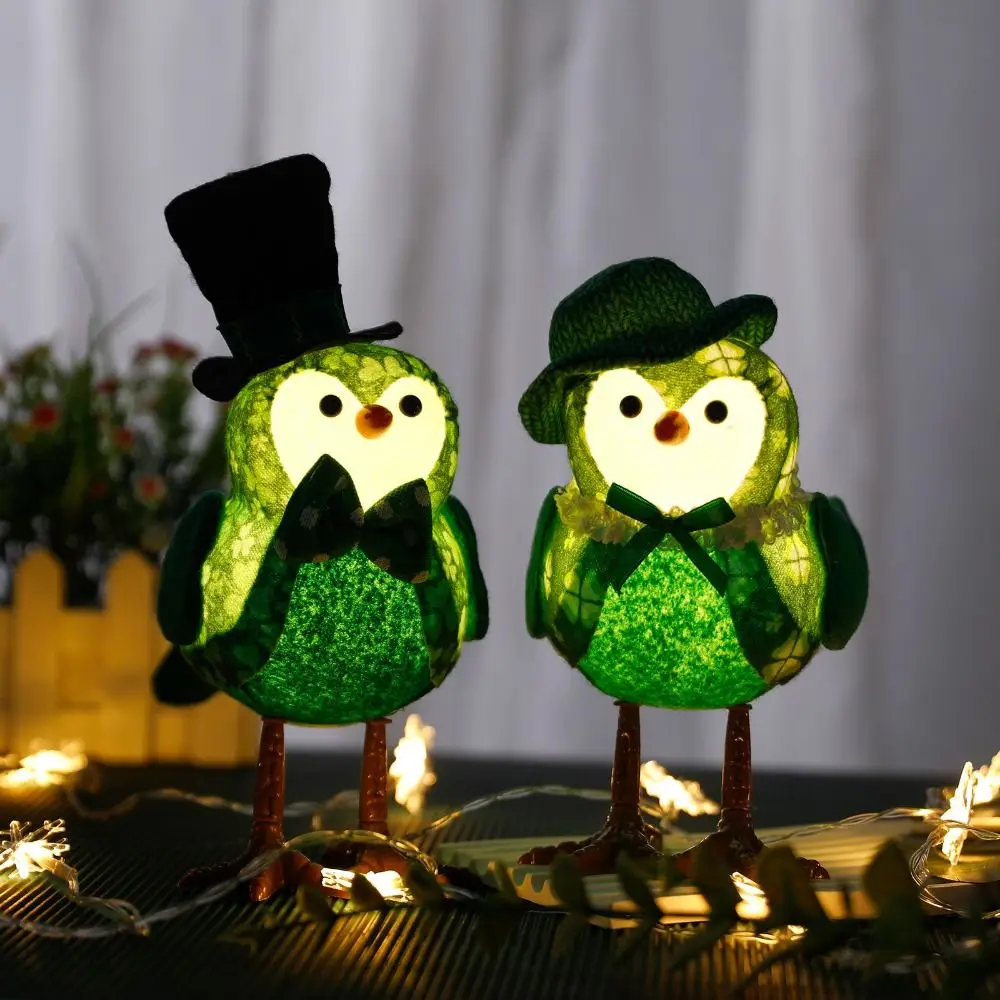 Kawaii Top Hat Glowing Bird Ornament Cartoon Mini St. Patrick's Day Bird Figurine Handmade Romance LED lucky Bird Doll Toy Car