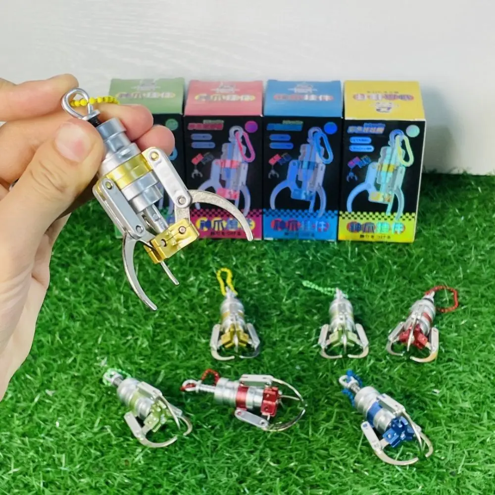 Funny Press Type Catch Claw Model Mini Alloy Claw Machine Key Chain Spring Arcade Grasping Claws Key Chain School Bag