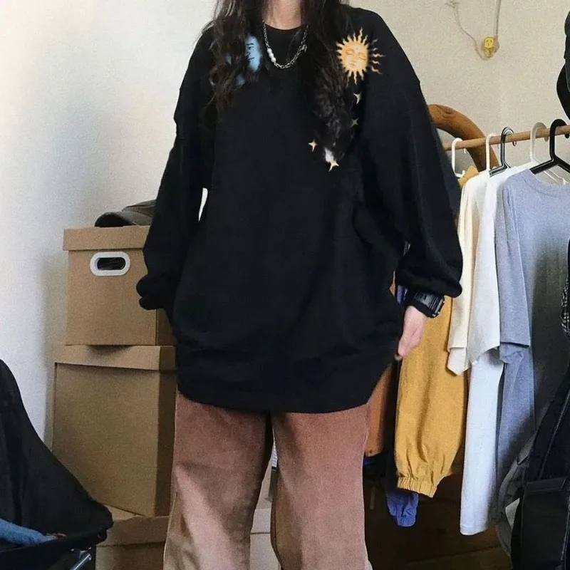 

American Trendy Brand Sun Moon Printed Long-sleeved T-shirt for Women in Autumn Winter Loose Casual Cotton Top for Couples