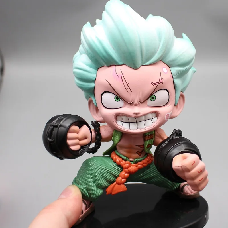 Cartoon One Piece Roronoa Zoro Q Version Fighting Prison Prison Chain Figure Model Ornaments bambole Anime intorno al giocattolo per i bambini