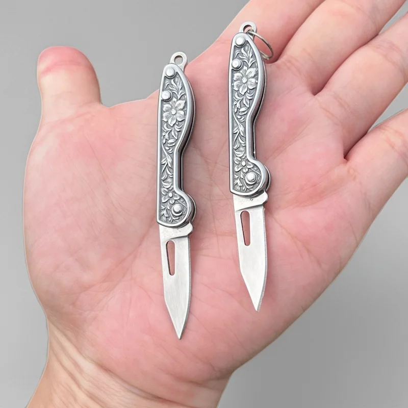 Mini Stainless Steel Sharp Pocket Knife, Outdoor Portable Folding Knife, Gift Knives Lightweight Keychain Package Cutter