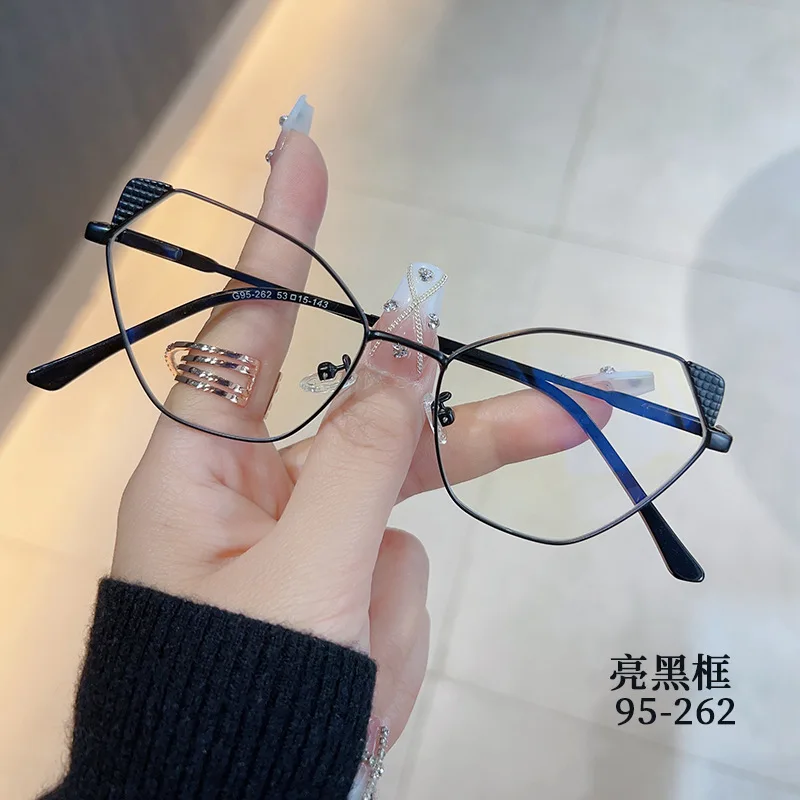 New Fashion Polygonal Frame Cat Eye Frame Prescription Glasses Photochromic Myopia Glasses Women's makeup glasses