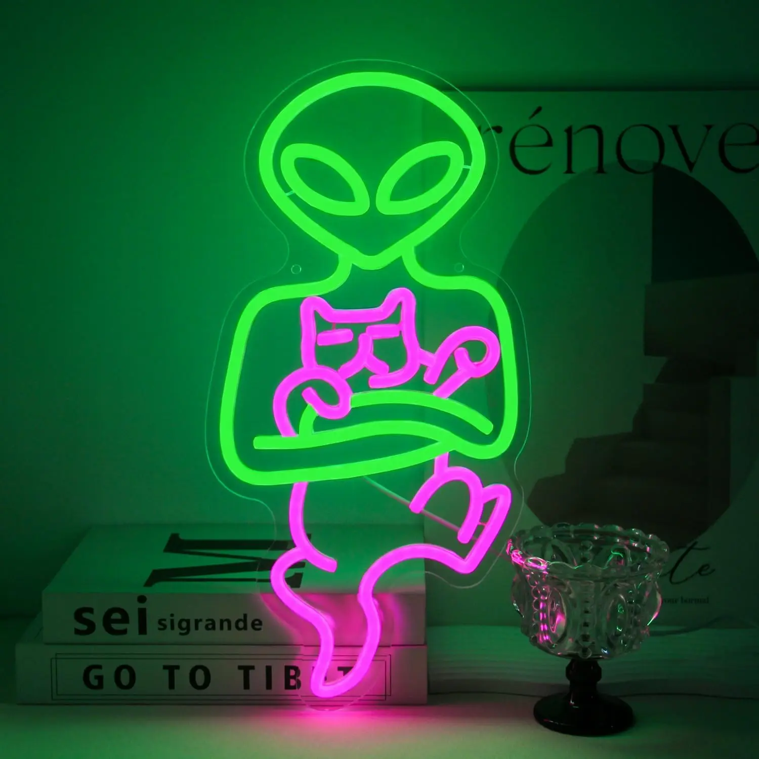 Alien Neon Sign USB Powered LED Neon Light for Kids Bedroom Game Room Bar Man Cave Christmas Aesthetic Party Decoration Gift