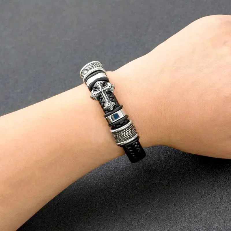 Vintage Hand Woven Eco-Friendly Leather Cross Bracelet with Magnetic Clasp Men\\\'s Fashion Pendant Religious Amulet Jewelry
