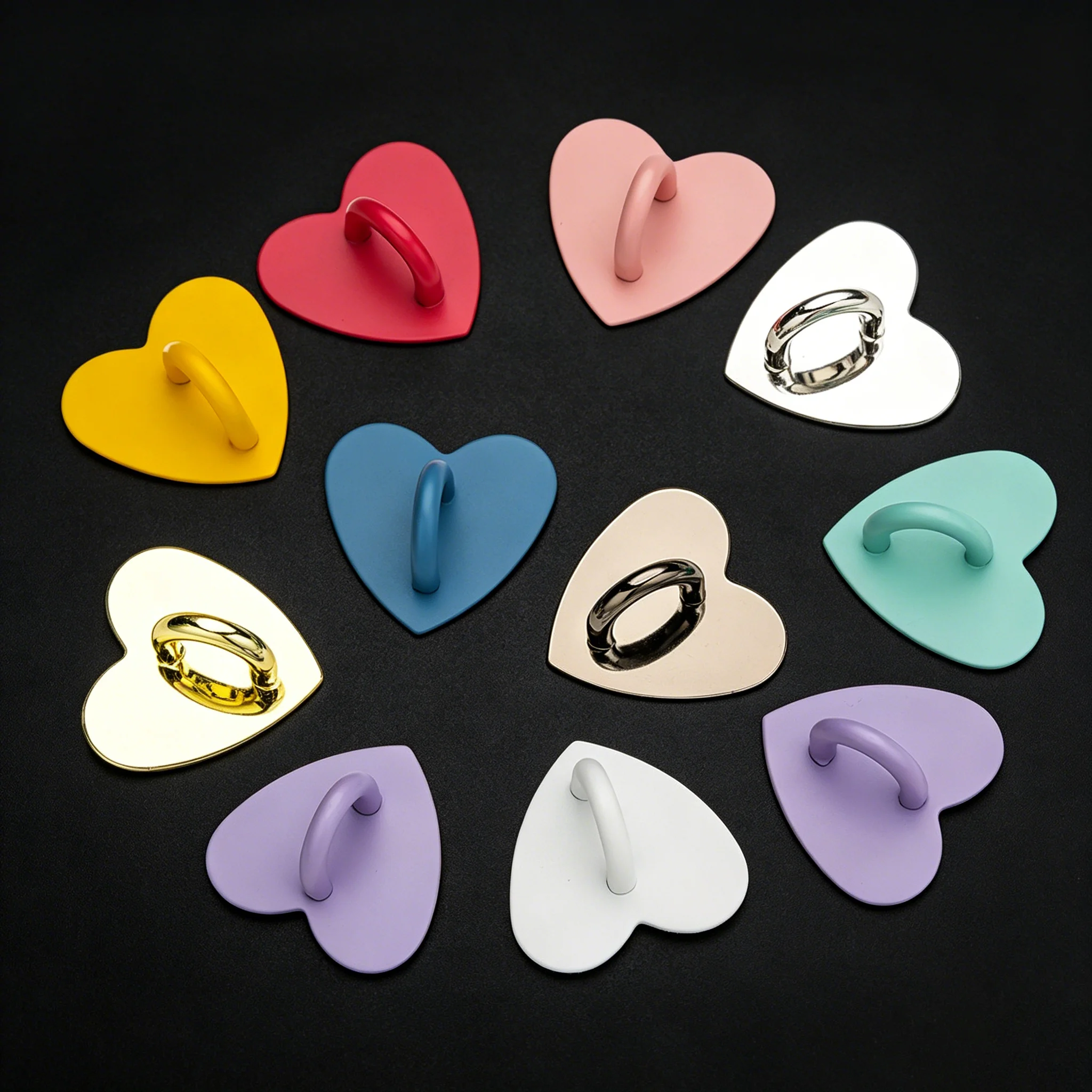 5 Stück/Set Kawaii Selbstklebende Metall-Herz-Handyanhänger, Handyhülle-Ringständer, Hakenverschluss, Charms, Schnur-Zubehör – Detail 4