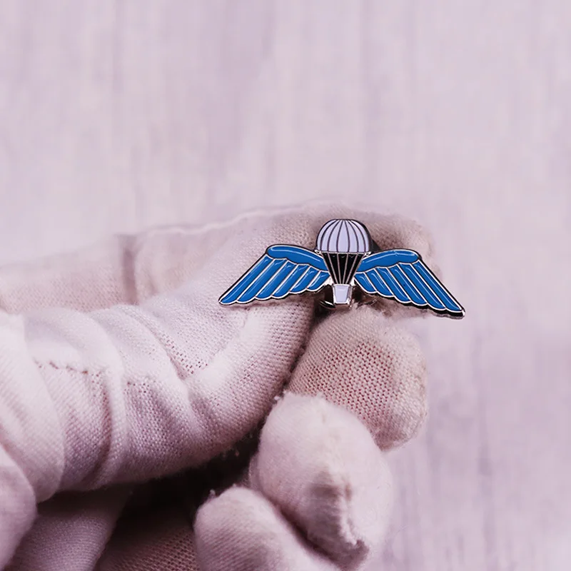WW2 British Army Paratroop Wings Insignia Pins Badges Decoration Crafts Military Enthusiast Metal Badge view 4