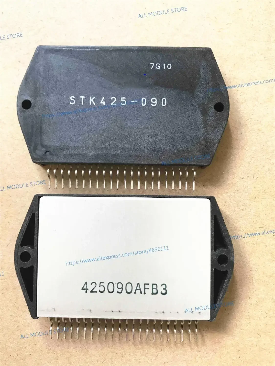 STK401-330  STK425-090 STK401-040  FREE SHIPPING NEW AND ORIGNIAL IPM  MODULE