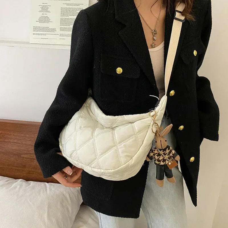 Embroidery Crossbody Bags for Women Large Capacity Handbags Shoulder Messenger Bag Female Popular Fashion Hobos Shopper Bag Sac image 2