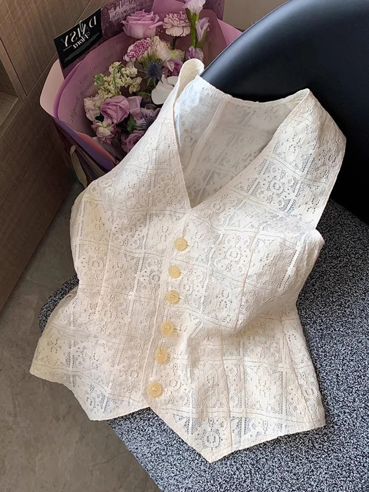 Sweet V Neck Lace Vest Tanks Women Slim Sexy See Through Retro Vest Korean Vintage Summer Female Casual Elegant Tanks New