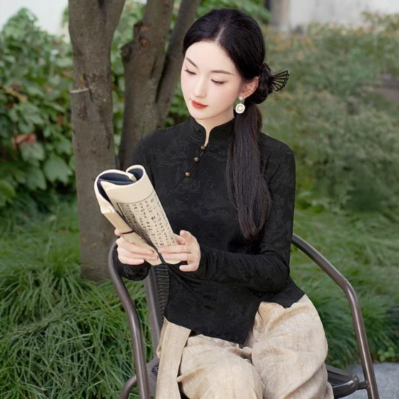 2025 Women's New Spliced   stand-up Collar Disc-button Diagonal Placket Bottoming Jacquard National Long-sleeved Top