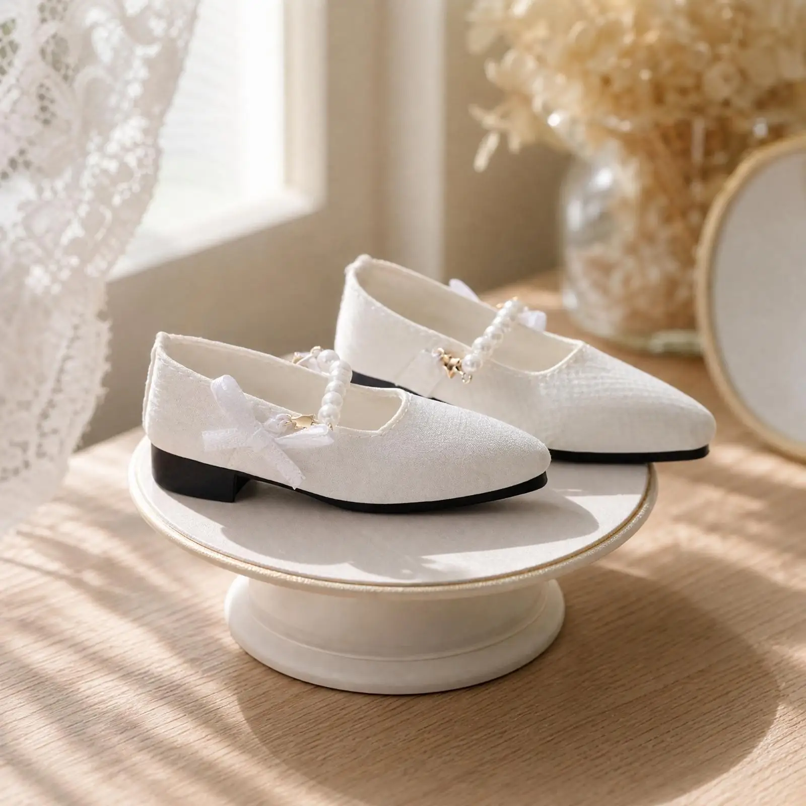 Ball Jointed Doll Shoes Pearl Strap Low Block Heel Pointed Toe Resin Footwear for Dollhouse Accessories Styling
