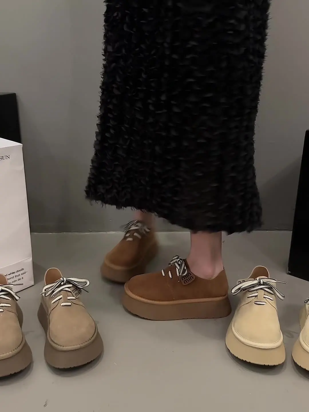 Dedo do pé redondo estilo britânico casual mulher sapato mocassins com tamancos de pele plataforma calçados femininos preppy deslizamento-on nova cruz trepadeiras retr