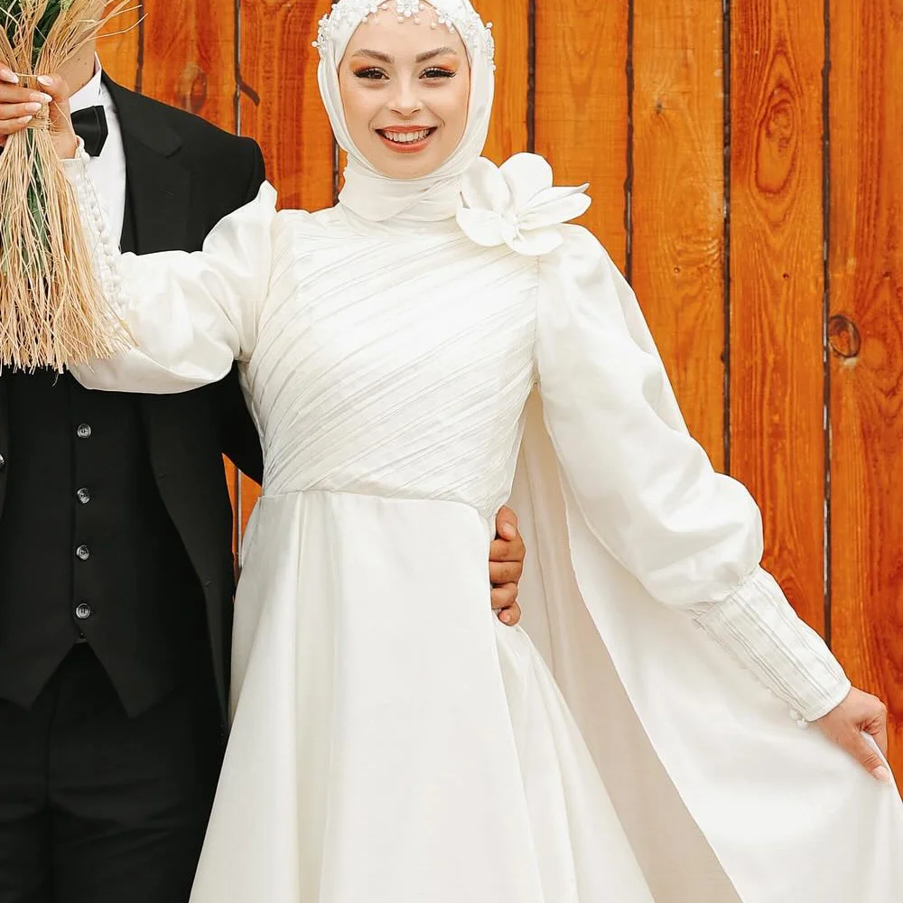 YCJ Muslim Wedding Dresses A Line High Collar Bridal Grown Pleat Zipper Sweep Train Customized Wedding Party Vestido de novia