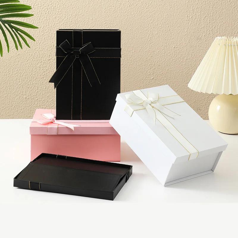 

Cardboard Pink Blue Party Gift Boxes DIY Wedding Favors Box Gift Packaging with Lid Festival Birthday Event Party Supplies