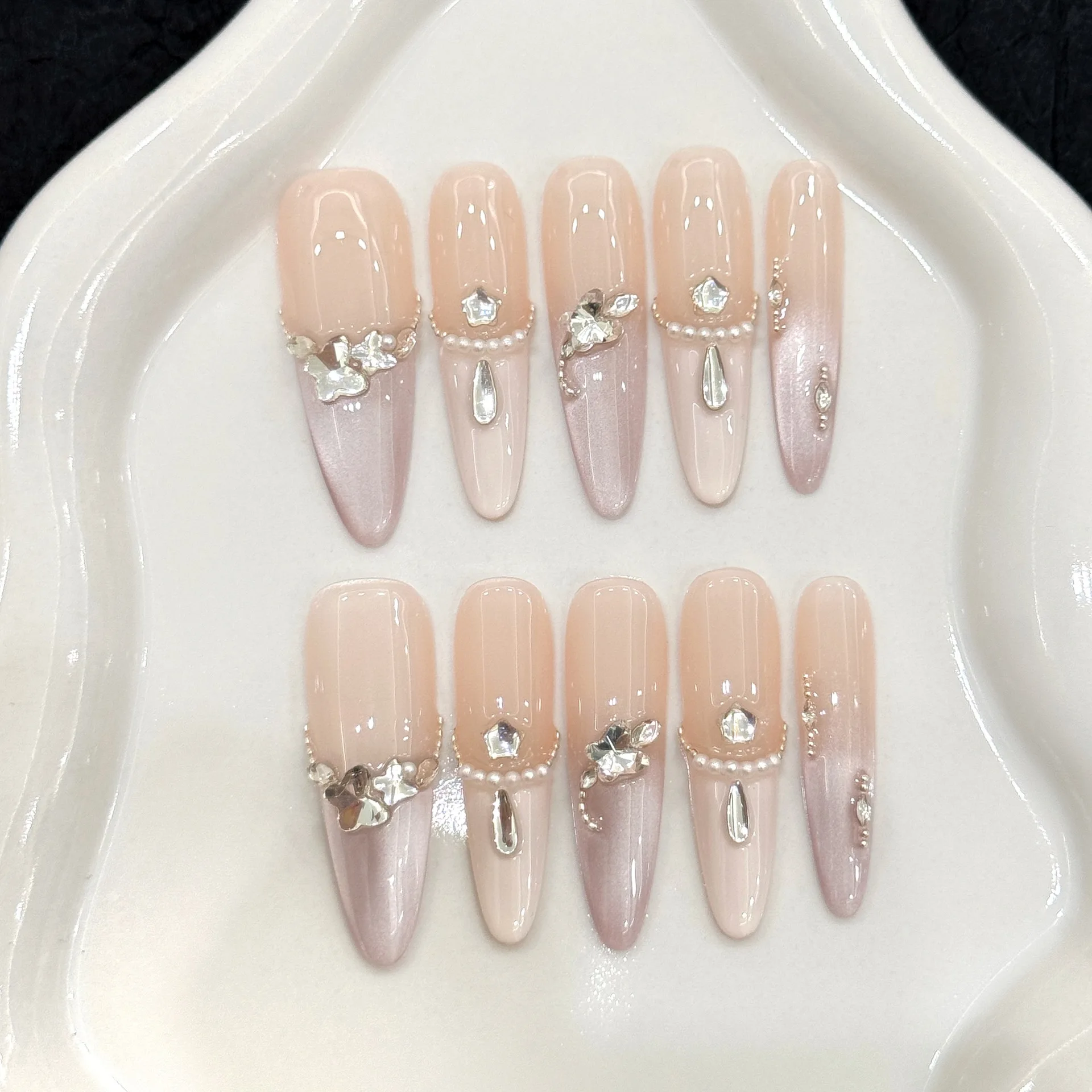 

10pcs Extra Long Almond Handmade Nails Cat's Eye Simple Purple Fake Nail Tips French Diamond False Nail Acrylic Press on Nails