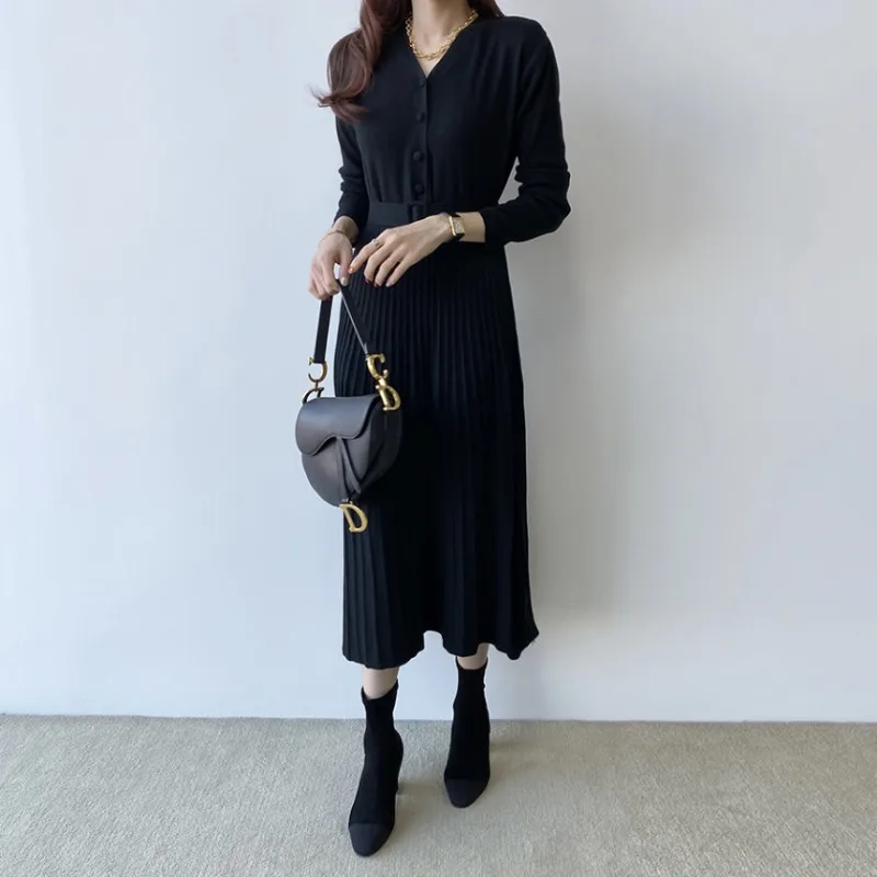 

2024 Autumn Winter fashions Knitted Belted Female A-line soft dresses Elegant V-neck Single-breasted Women Thicken Sweater Dress