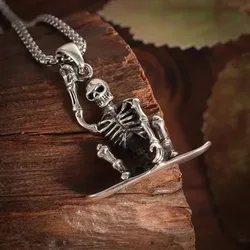 Vintage Personality Skateboard Skull Pendant Necklace for Men Halloween Trendy Gothic Punk Style Scary Neo Necklaces Party Gifts
