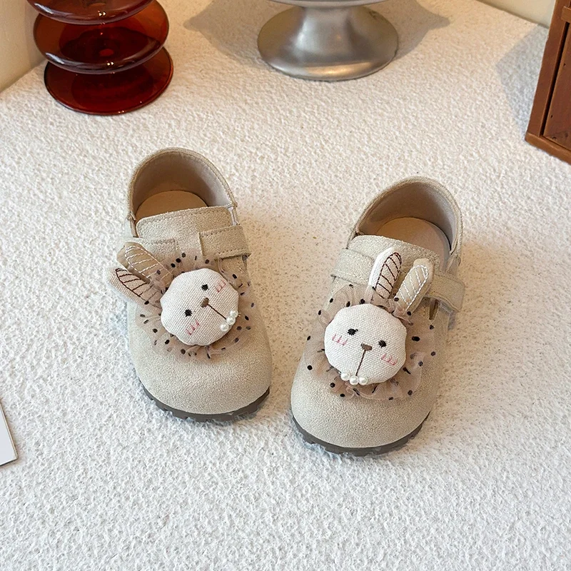 Girls Suede‑Look Mary Jane Flat Shoes, 3D Fabric Rabbit Ornament Hook‑and‑Loop Strap Soft Non‑Slip Sole Cute Casual Dress Shoes