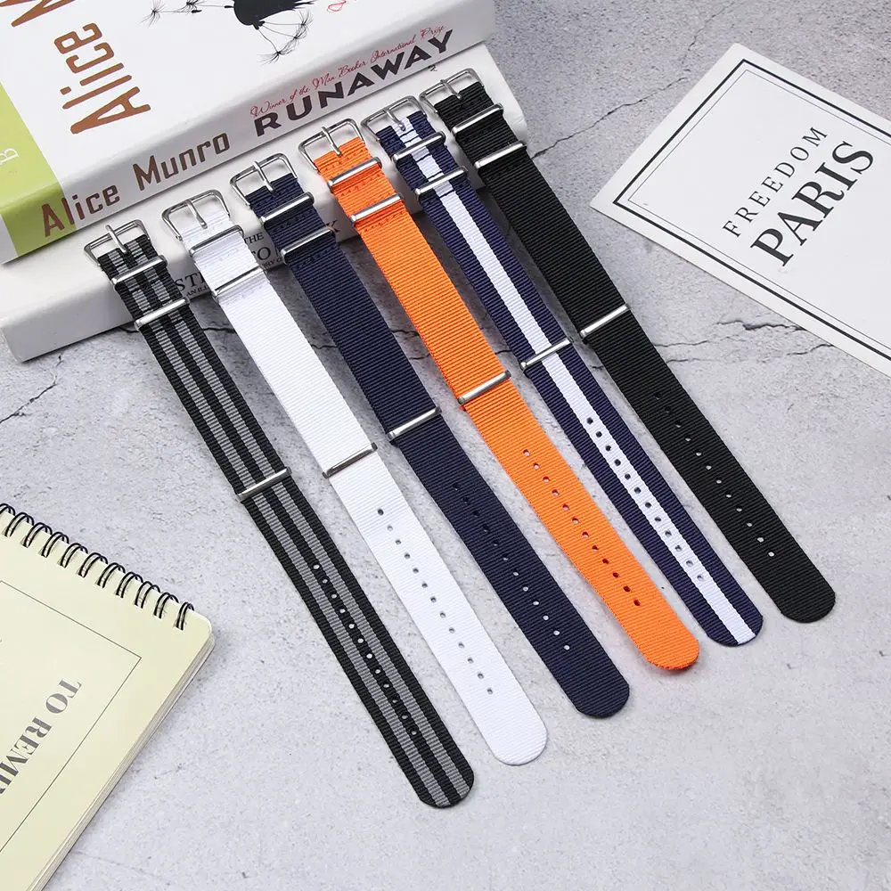 18 20 22 มม.แฟชั่นผู้หญิงปรับไนลอนทอสร้อยข้อมือห่วงเปลี่ยนสายนาฬิกาสายนาฬิกา