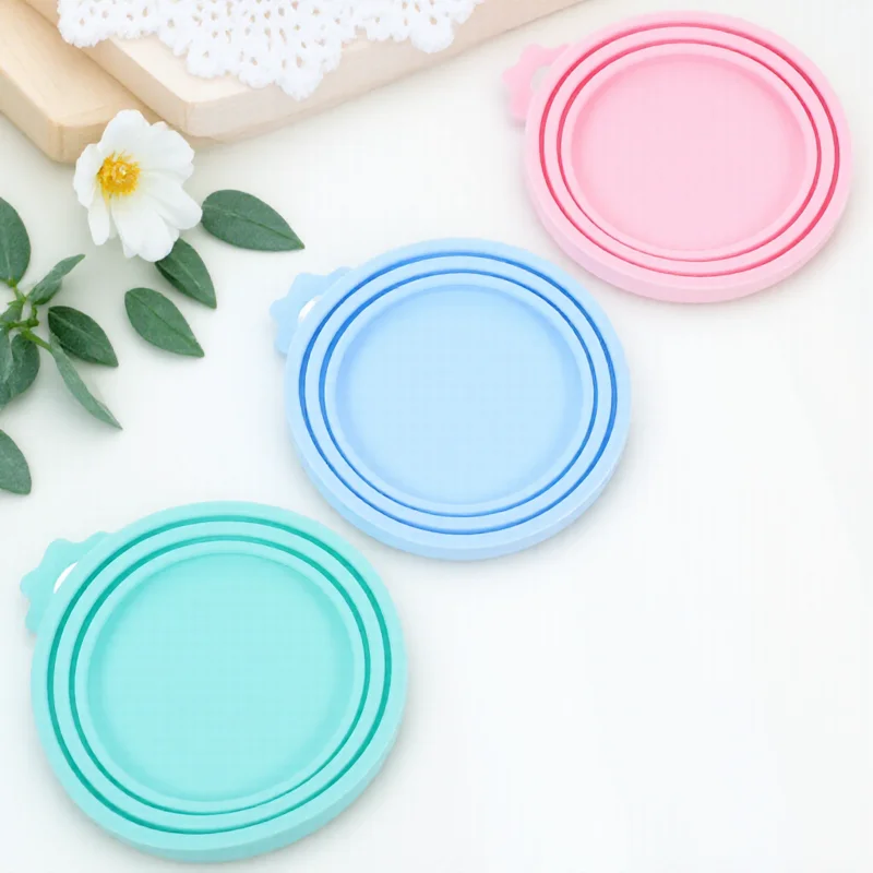 

3Pcs Silicone Can Covers Pet Food Sealing Lids Leakproof Flexible Fresh Keeping Universal Cat Dog Can Lids Covers for Cat Food