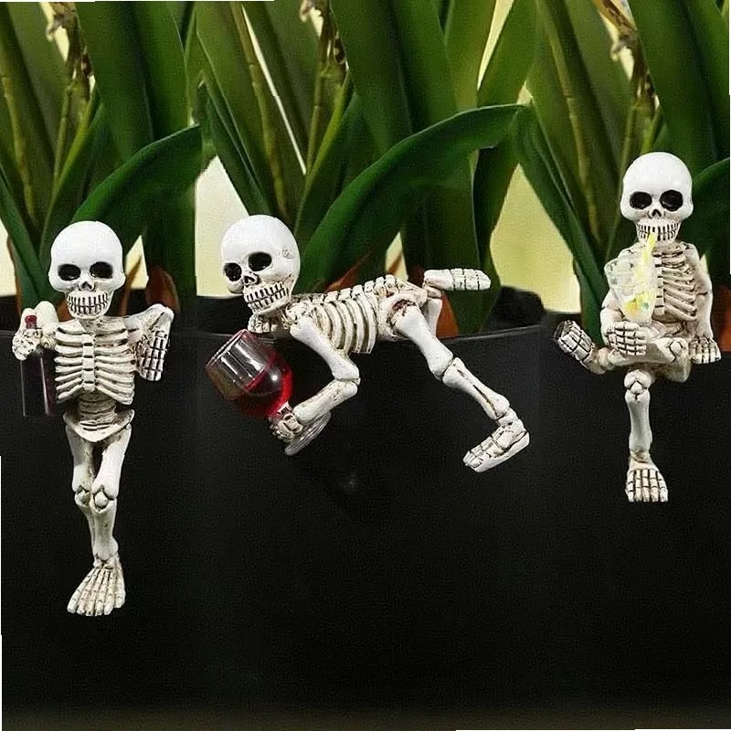 Mini Resin Skull Figurine Halloween Skeleton Drinking Ornament Plant Pot Hanging Charm Creative Garden Decor