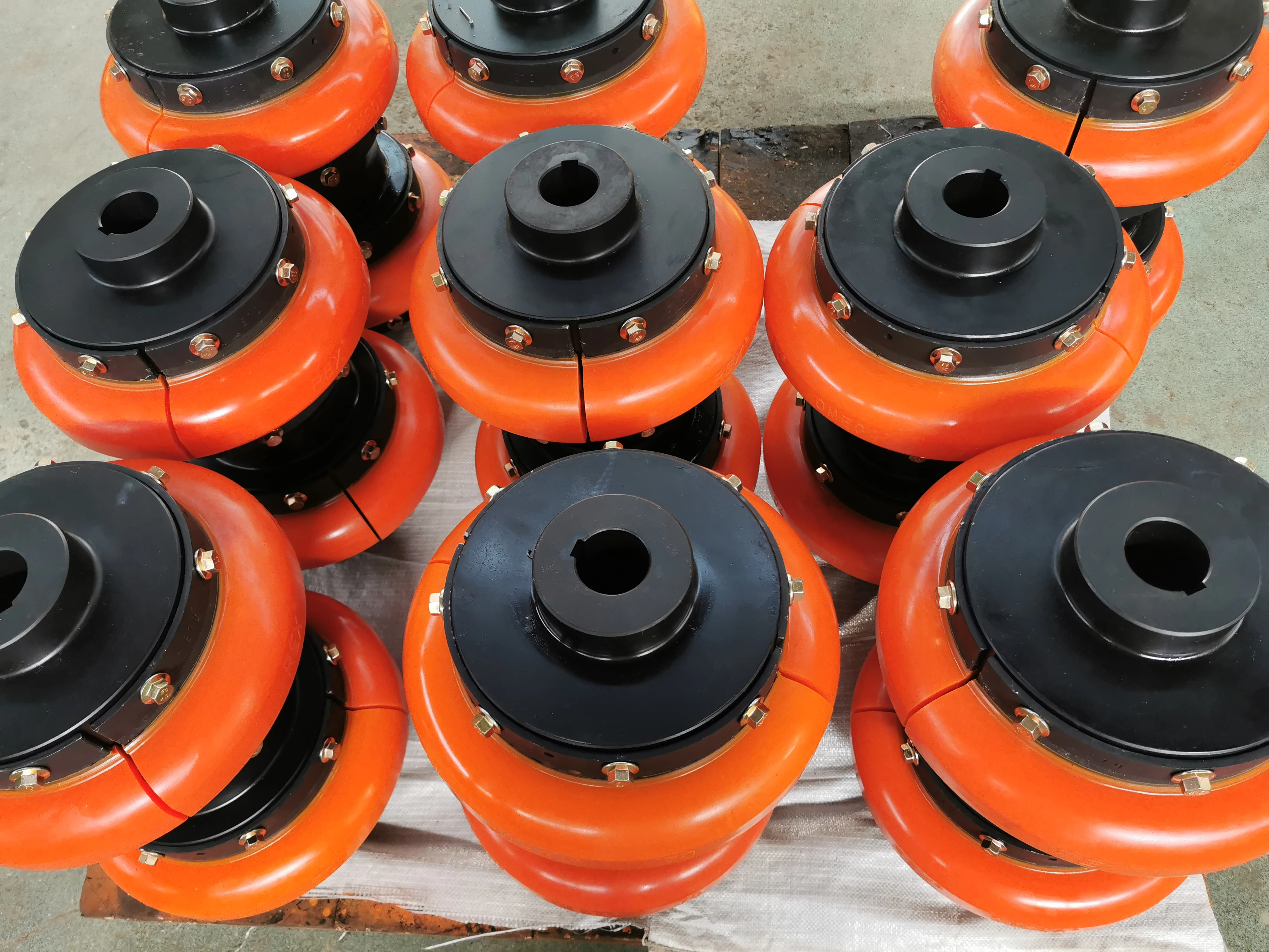 Omega Close-Coupled Orange Couplings E10 E15 E20 E30 E40 E50 E60 E70 E80