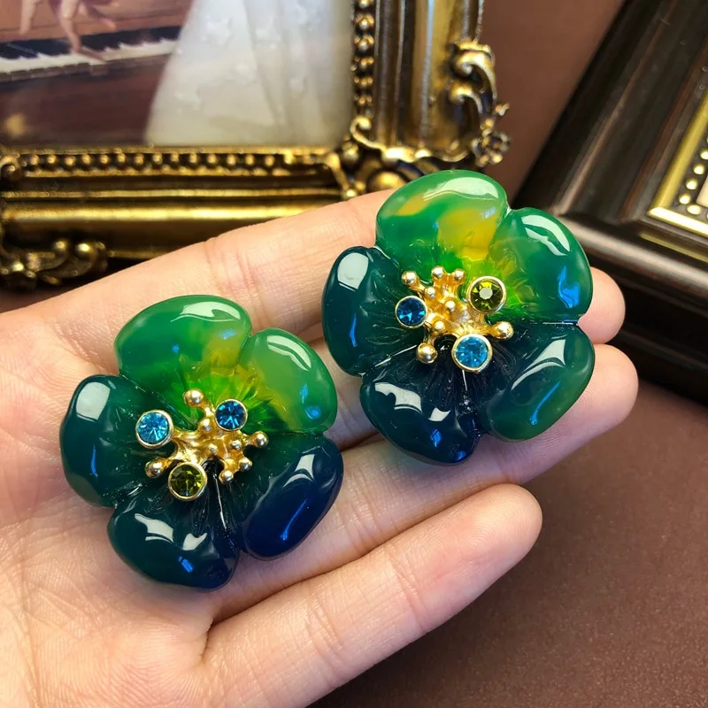 BEAUTIFUL earrings fashionable exquisite jelly resin gradient flower earrings ear clips jewelry temperament