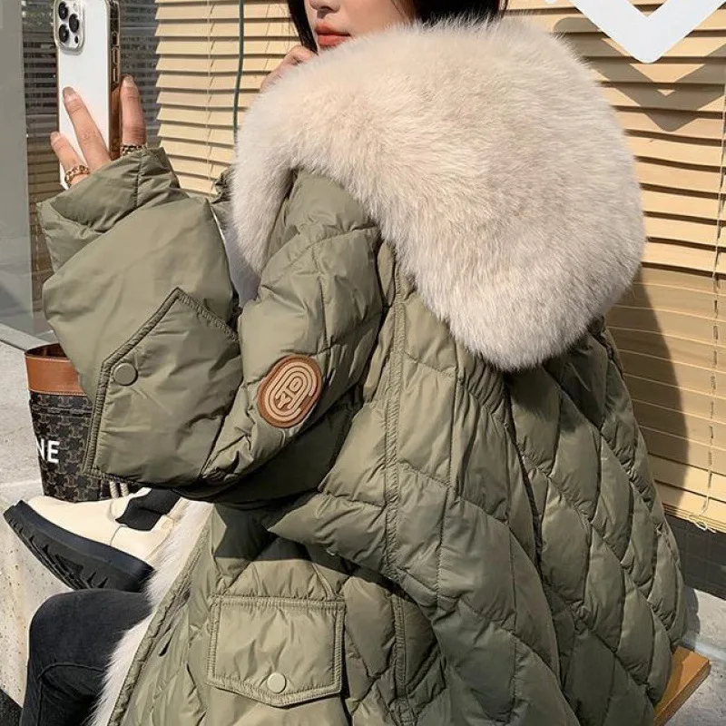 2024 Winter New Women Big Luxury Faux Fox Fur Collar Coat Fluffy Loose Puffer Jacket Feather Female Parka Snow Outwear Windproof