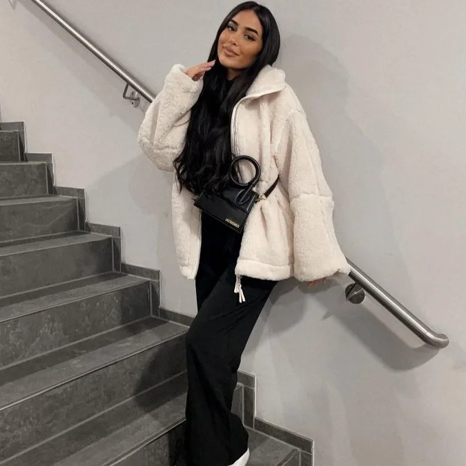  Loose Warm Coat Winter Turtleneck Warm Thick Jacket Double-sided Velvet Fashionable Women's winter sheepskin coat New outerwear