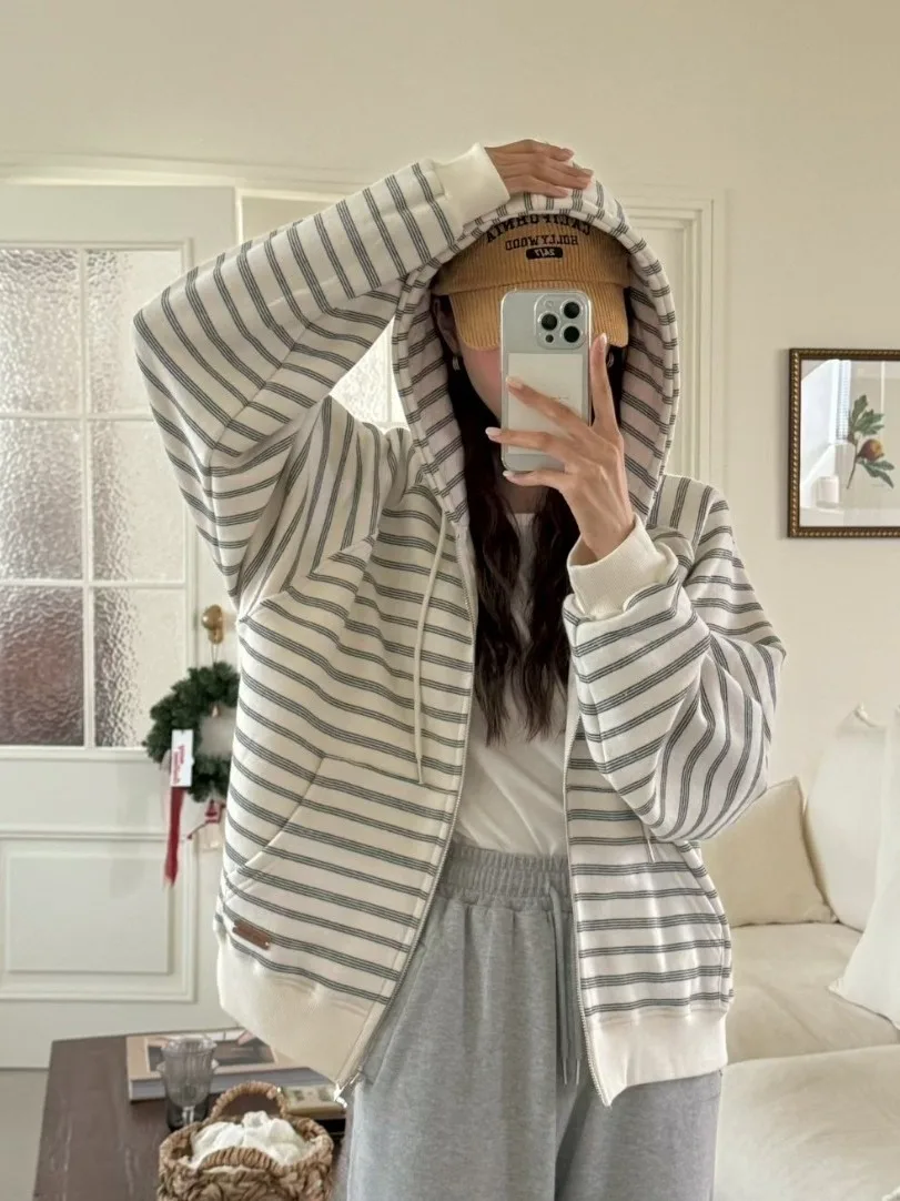 سترة بغطاء للرأس مخططة بتصميم كلاسيكي أمريكي Jaet للسيدات أنيقة وفضفاضة وكسول وسحاب مفتوح مجموعة شتوية #1