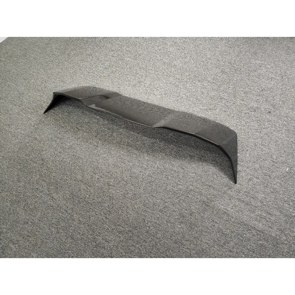 

Задний спойлер на крышу из углеродного волокна M-стиля, верхнее крыло, подходит для Rolls Royce Cullinan с установкой заднего спойлера