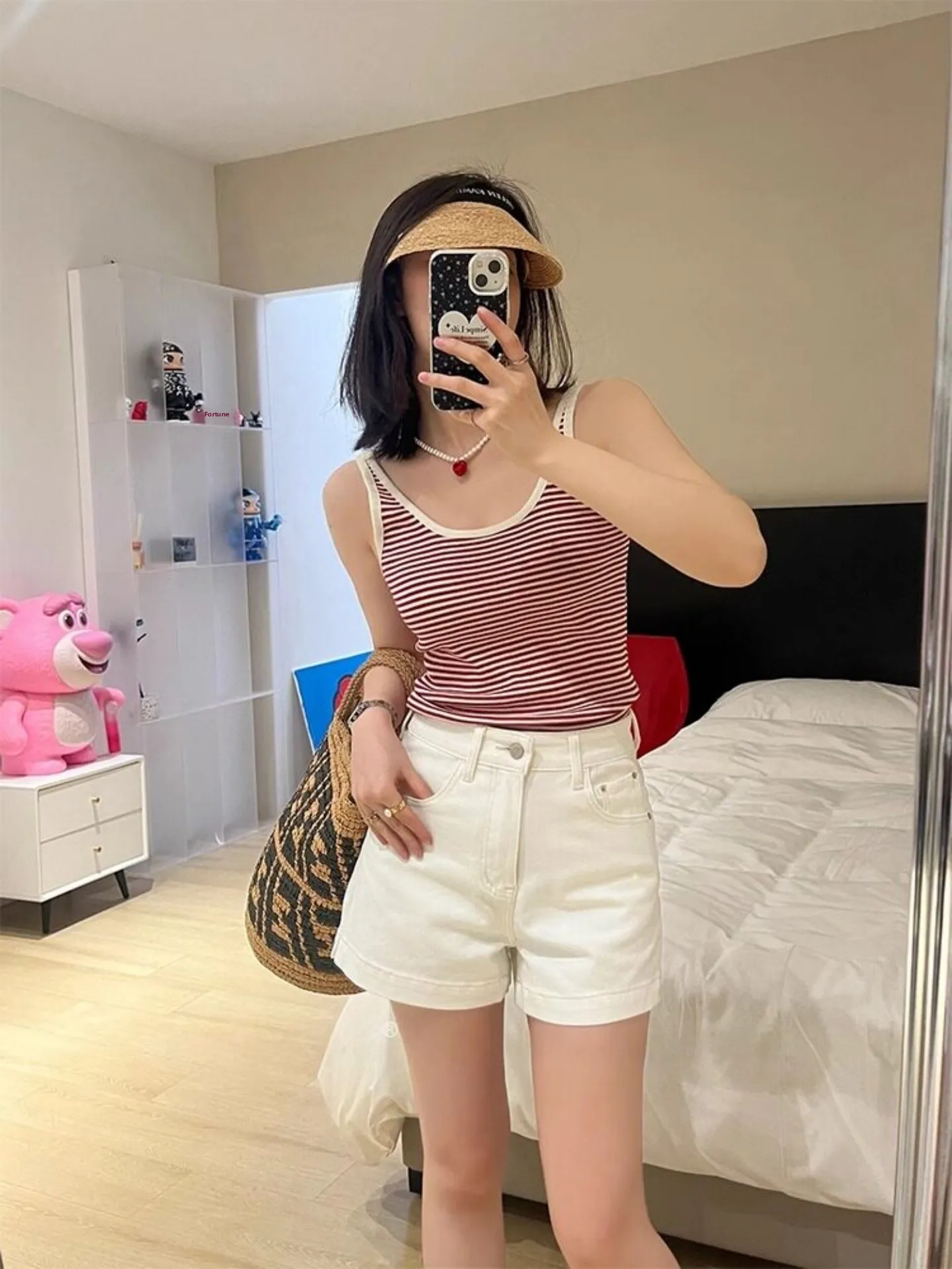 High Waist Short Shorts Women's Denim Split Thin Slimming A-Line Hot Pants Summer New Style Korean Version Casual Cotton Jeans