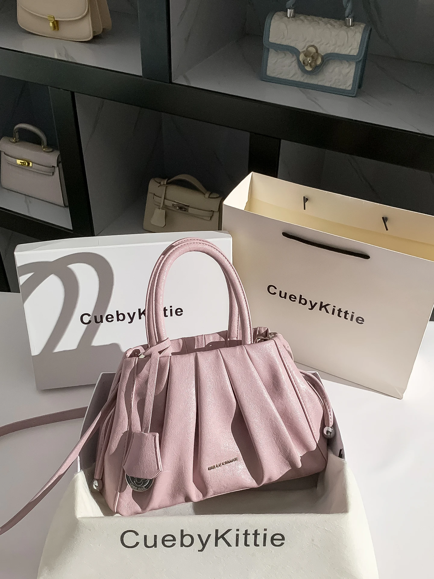 cueby-kittie-sac-a-main-pliable-de-grande-capacite-pour-femme-sac-a-bandouliere-elegant-et-tendance-sac-en-cuir-decontracte