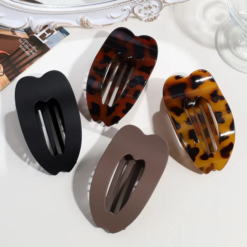 Korean Style Oval Hair Clips Leopard Matte Hair Claws Acrylic Hairpin Women