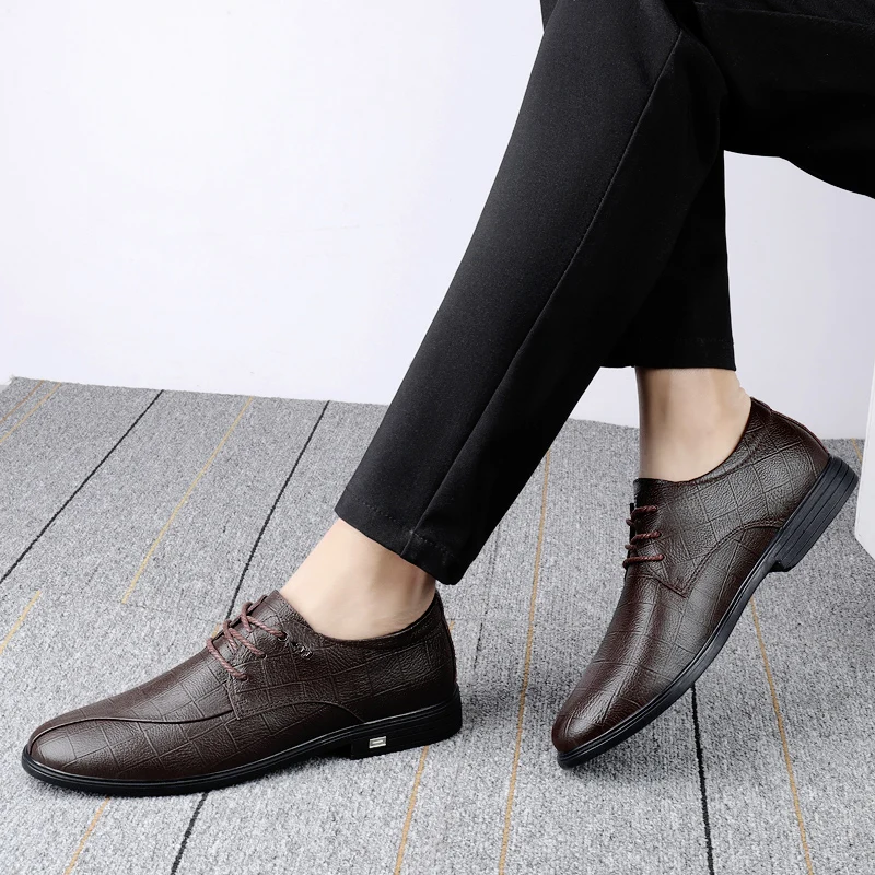 Fashion Men Shoes Formal Genuine Leather Shoes Lace Up Anti-slip Wearable Oxfords Men Wedding Party Office Business Casual Shoes