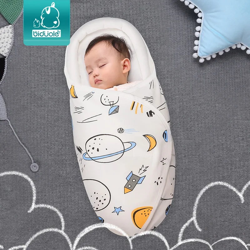 

Newborn Baby Quilt Swaddle Blanket Spring Autumn Cartoon Package Wrapped Quilt Cover Animal Pattern for Infant Baby Shower Gifts