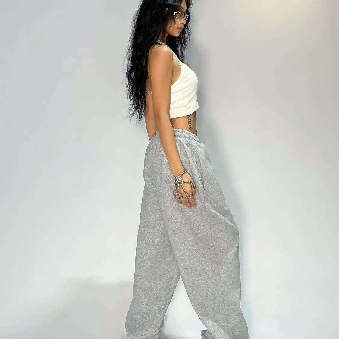 Kpop Y2K Gray Jogging Sweatpants Women Hippie Streetwear Oversized Sports Pants Loose Straight Wide Leg Trousers Korean Style