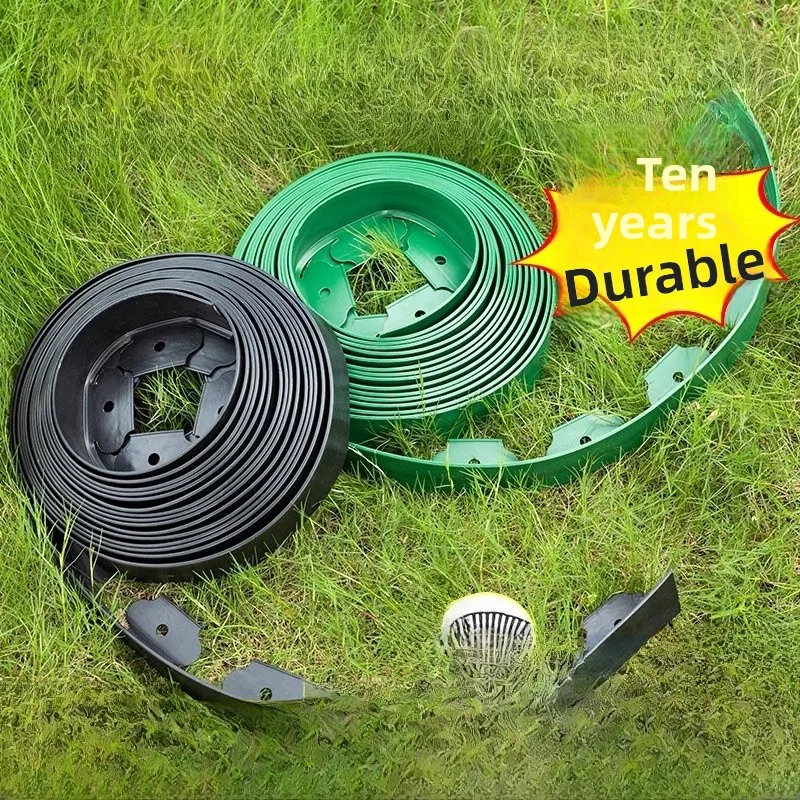 bande-de-separation-en-plastique-epaissie-en-forme-de-l-verte-pour-la-delimitation-des-pelouses-des-zones-gazonnees-des-pierres-des-bordures-des-cercles-d'arbres-et-des-murs-de-soutenement
