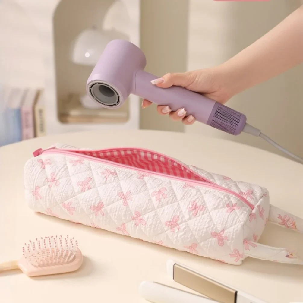 

Hair Dryer Storage Bag Quilting Cotton Large Capacity Dustproof Curler Storage Bag with Handle Portable Carrying Case for Travel
