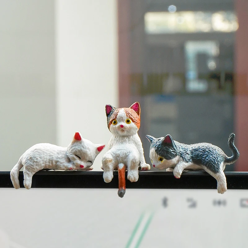Z. 5Pc Car Landscape Cat Ornaments Cute Cartoon Cat Ornament Car Center Console Navigator Screen Sleeping Cat Decor Miniatures