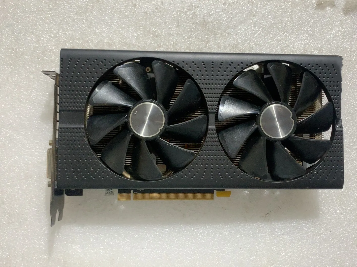 Usado amd radeon rx580 8gb 2048sp gddr5 pci-express placa de vídeo dp dvi hdmi